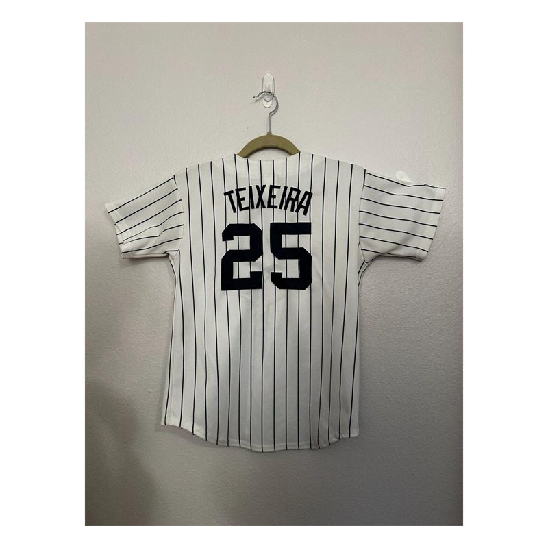 Yankees Jersey - Majestic New York Yankees Pinstripe Jersey - Medium